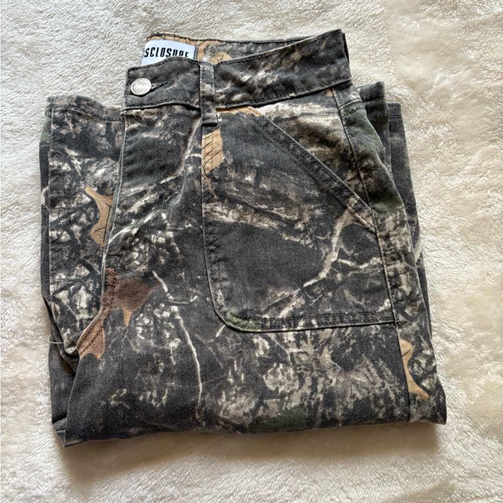 Camouflage Cargo Jorts